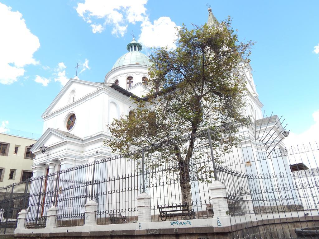 Departamento Quito Historicoアパートメント エクステリア 写真