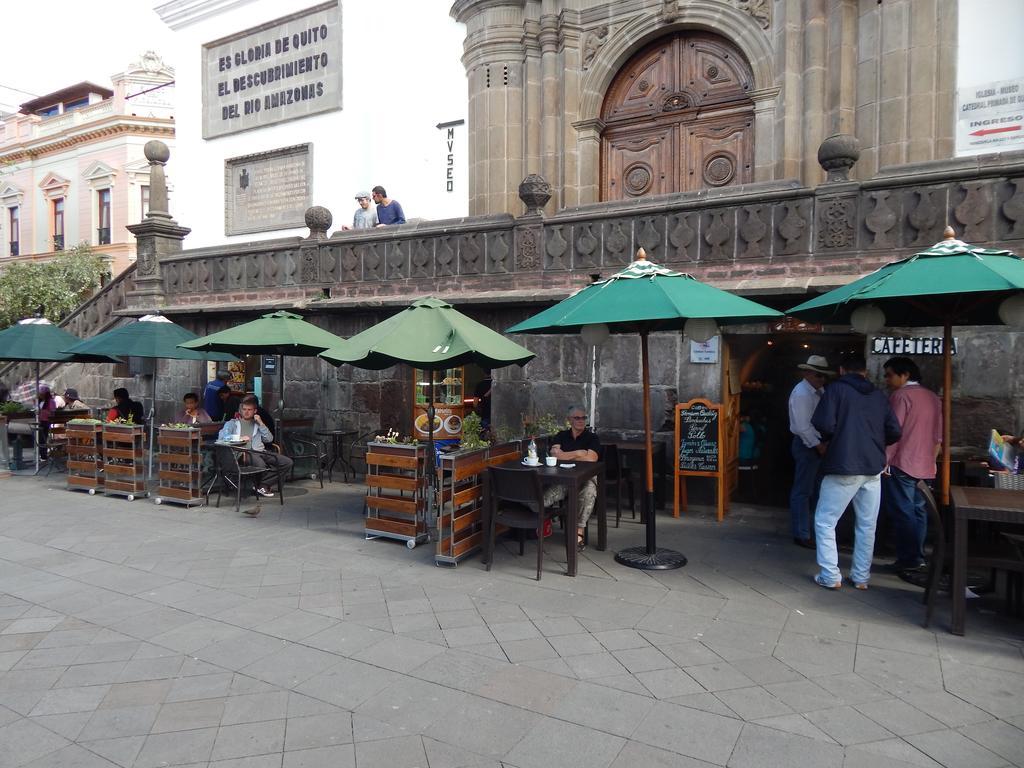 Departamento Quito Historicoアパートメント エクステリア 写真