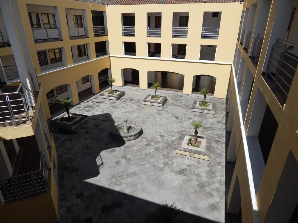 Departamento Quito Historicoアパートメント エクステリア 写真
